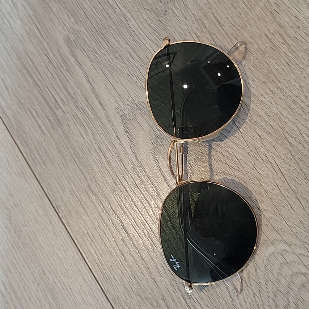 Ray Ban RB3447 Round Sunglasses - Picture 1 of 6